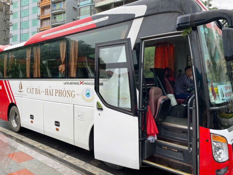 Bus Cat Ba Hai Phong Airport