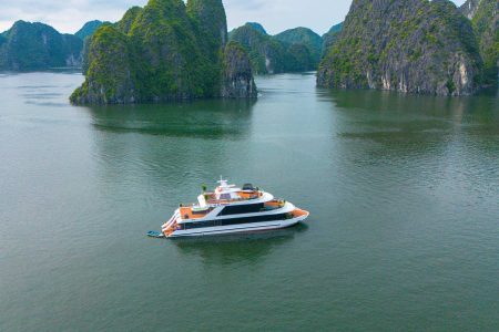 Lost in Vietnam - D'charme Cruise