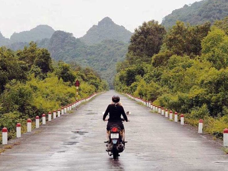 Phượt Cát Bà bằng xe máy cùng Cát Bà Discovery