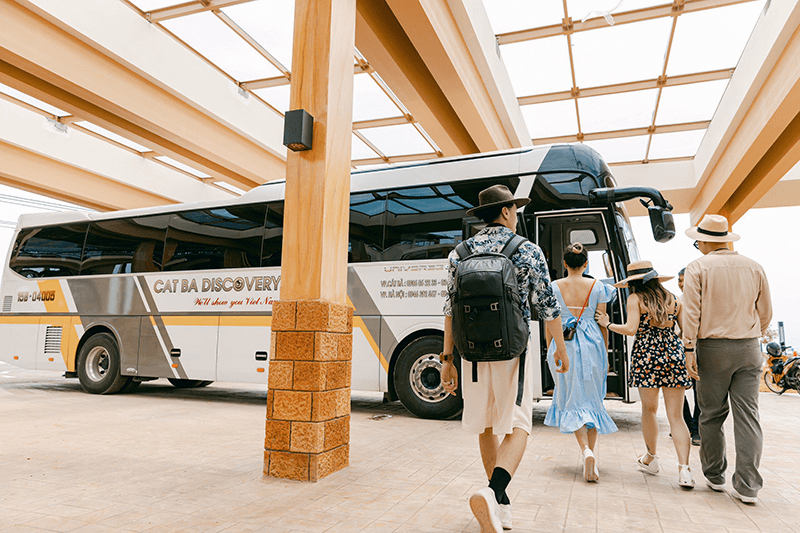 Xe đưa đón Cáp treo Cát Bà Của Cát Bà Discovery