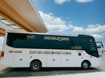 xe bus Cát Bà Discovery tuyến Hà Nội - Cát Bà
