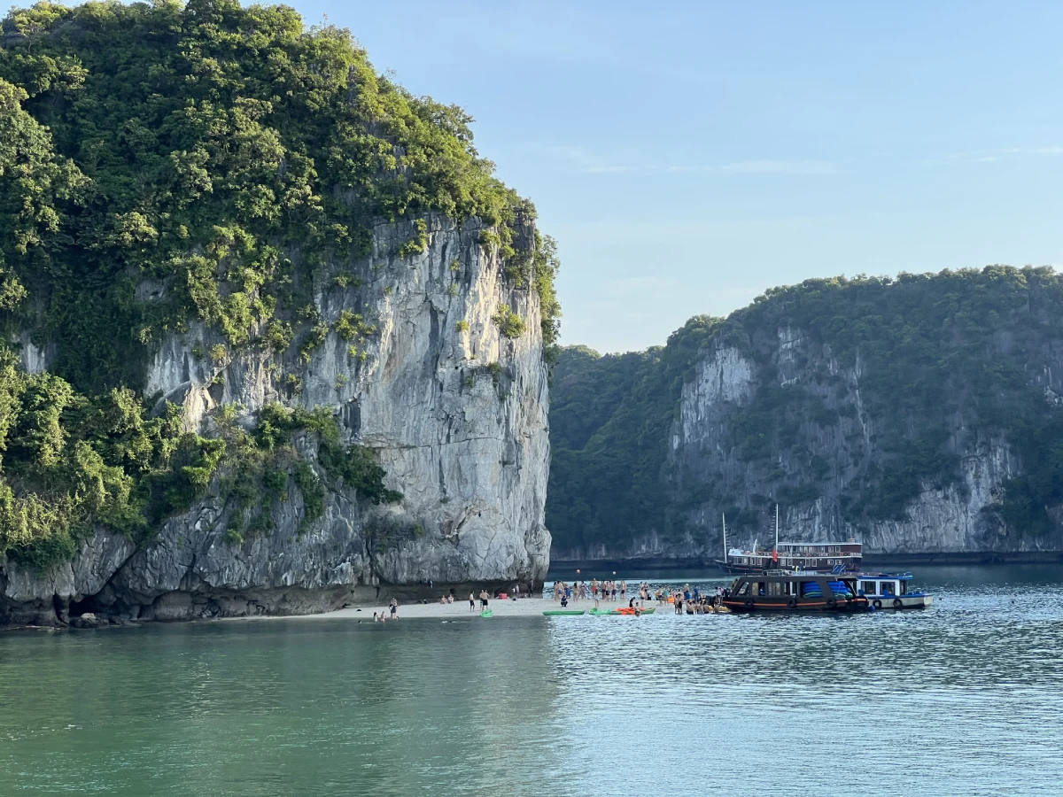 Du lịch Cát Bà như thế nào_ Những điều cần biết để đi an toàn hơn