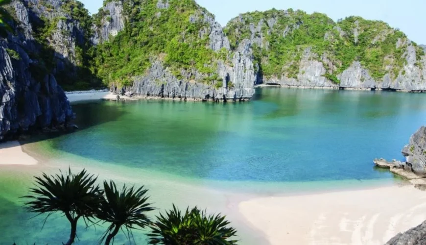 Stunning aerial view showing the beautiful landscape difference between Lan Ha and Ha Long.